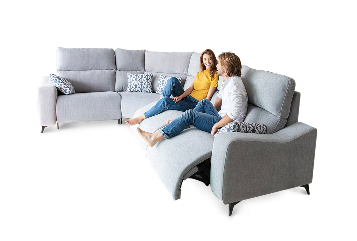 Axel by simplysofas.in